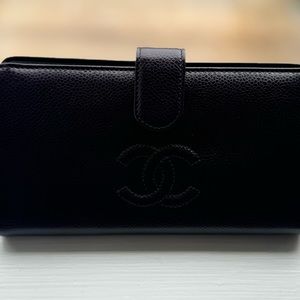 Chanel Purple Caviar Leather Wallet